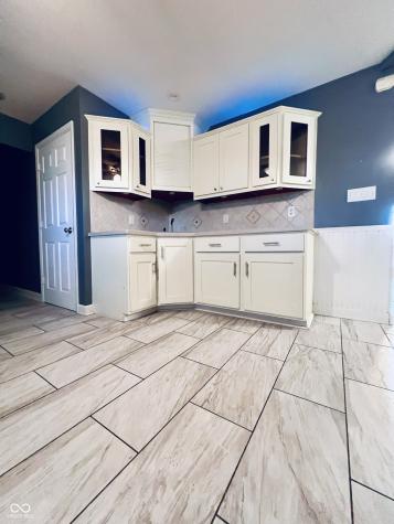 7814 E County Road 200 N Avon IN 46123