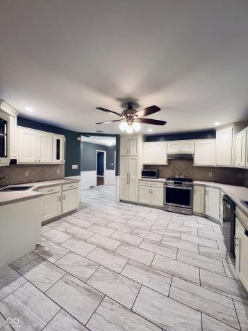 7814 E County Road 200 N Avon IN 46123