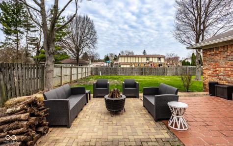 650 Green Meadow Drive Greenwood IN 46143