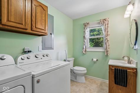 3826 E County Road 700 S Clayton IN 46118