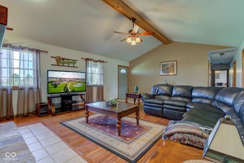 9377 N 500 W Mccordsville IN 46055