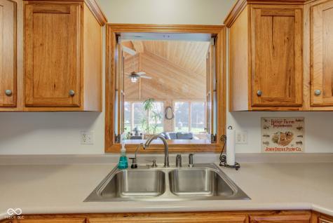 9377 N 500 W Mccordsville IN 46055