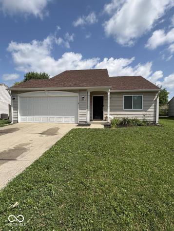144 Meadow Glen Drive Avon IN 46123