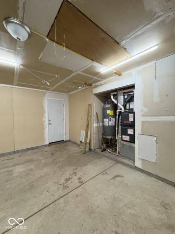 144 Meadow Glen Drive Avon IN 46123