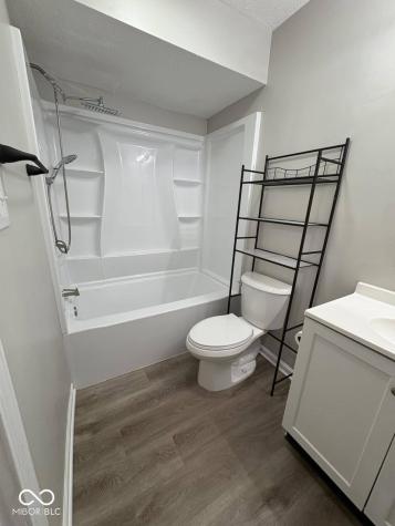 144 Meadow Glen Drive Avon IN 46123