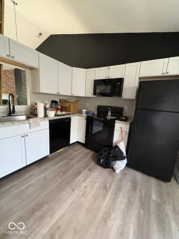 144 Meadow Glen Drive Avon IN 46123