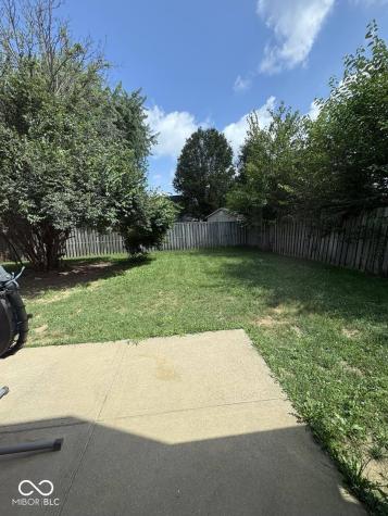 144 Meadow Glen Drive Avon IN 46123