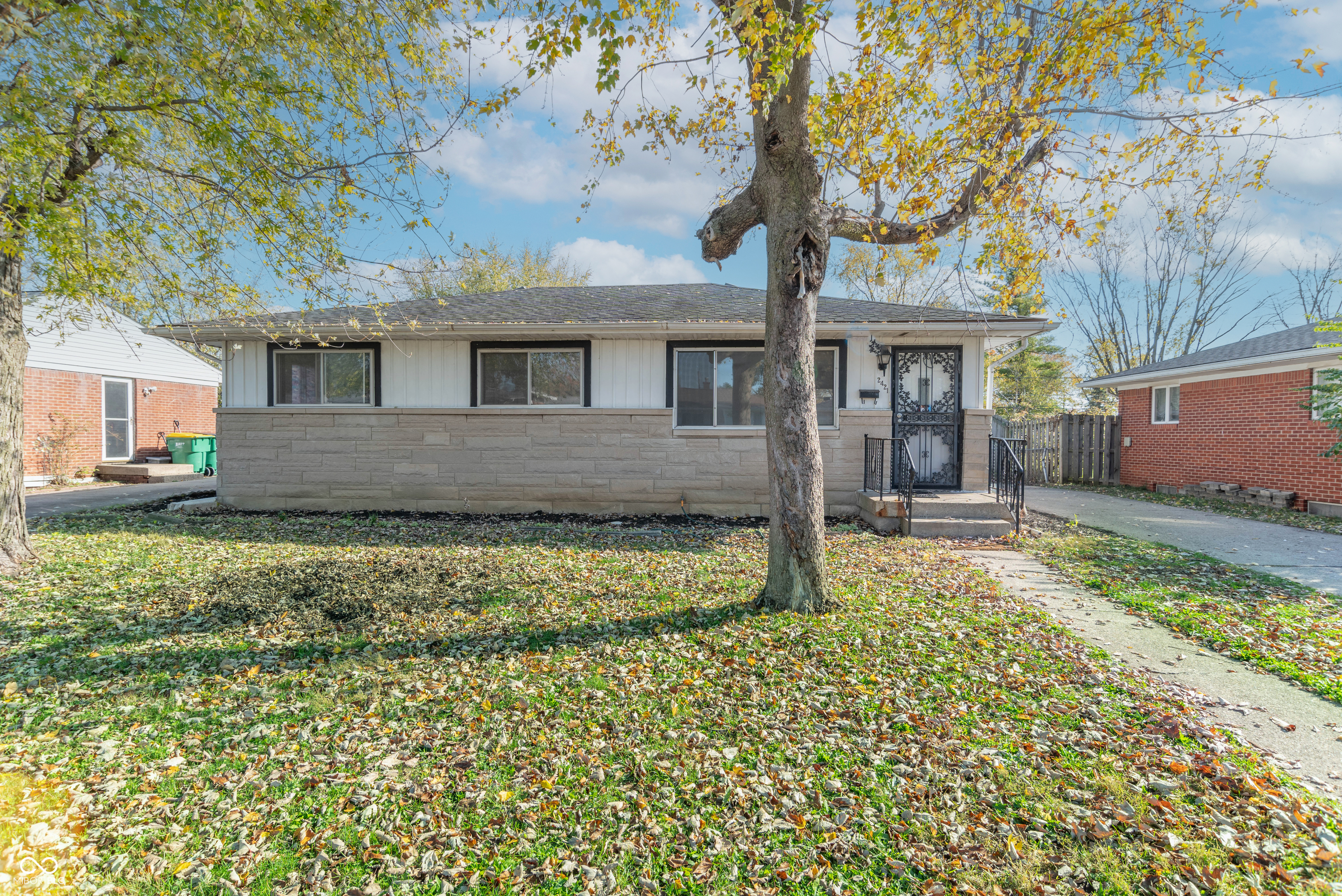 2421 Allison Avenue Indianapolis IN 46224