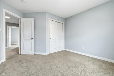 1009 Foxtail Drive Franklin IN 46131