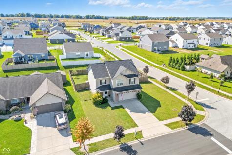 1009 Foxtail Drive Franklin IN 46131