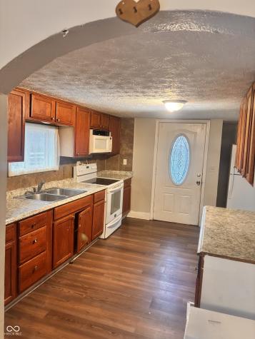 2411 W 62nd Street Indianapolis IN 46268