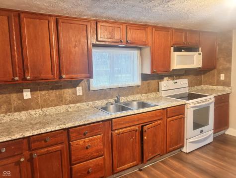 2411 W 62nd Street Indianapolis IN 46268