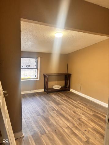2411 W 62nd Street Indianapolis IN 46268