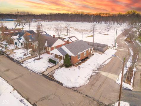 1640 Lawton Avenue Columbus IN 47201