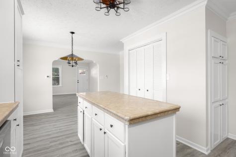 1640 Lawton Avenue Columbus IN 47201