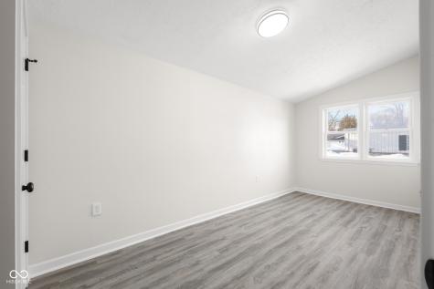 1640 Lawton Avenue Columbus IN 47201