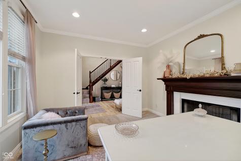 8999 Hearthstone Drive Zionsville IN 46077