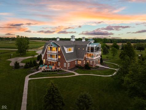 9825 Windy Hills Drive Zionsville IN 46077