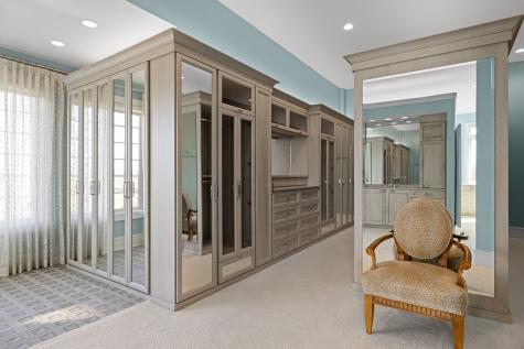 9825 Windy Hills Drive Zionsville IN 46077