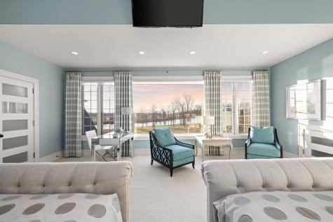 9825 Windy Hills Drive Zionsville IN 46077