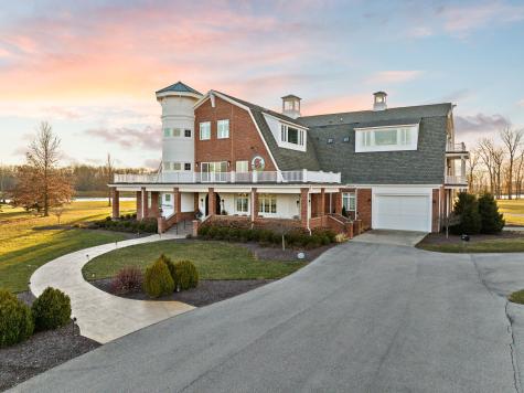9825 Windy Hills Drive Zionsville IN 46077