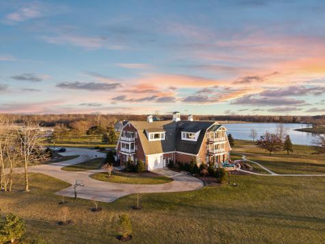 9825 Windy Hills Drive Zionsville IN 46077