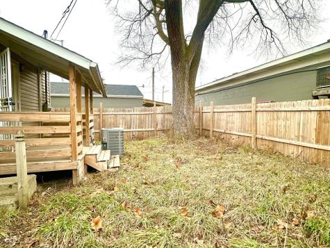 416 N Mulberry Street Muncie IN 47305