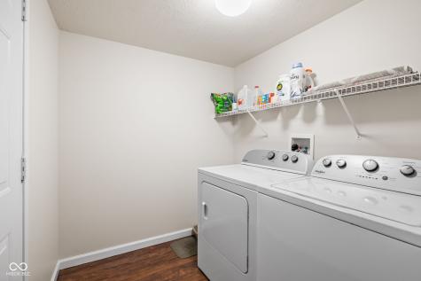 8117 Winterset Circle Indianapolis IN 46214