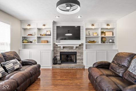 8117 Winterset Circle Indianapolis IN 46214
