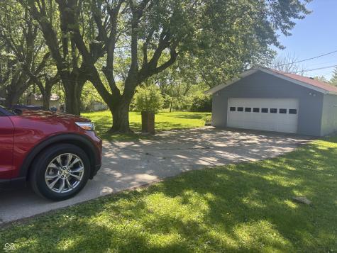 7103 E 45th Street Indianapolis IN 46226