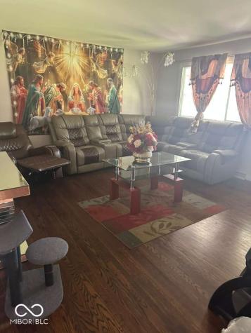 7103 E 45th Street Indianapolis IN 46226
