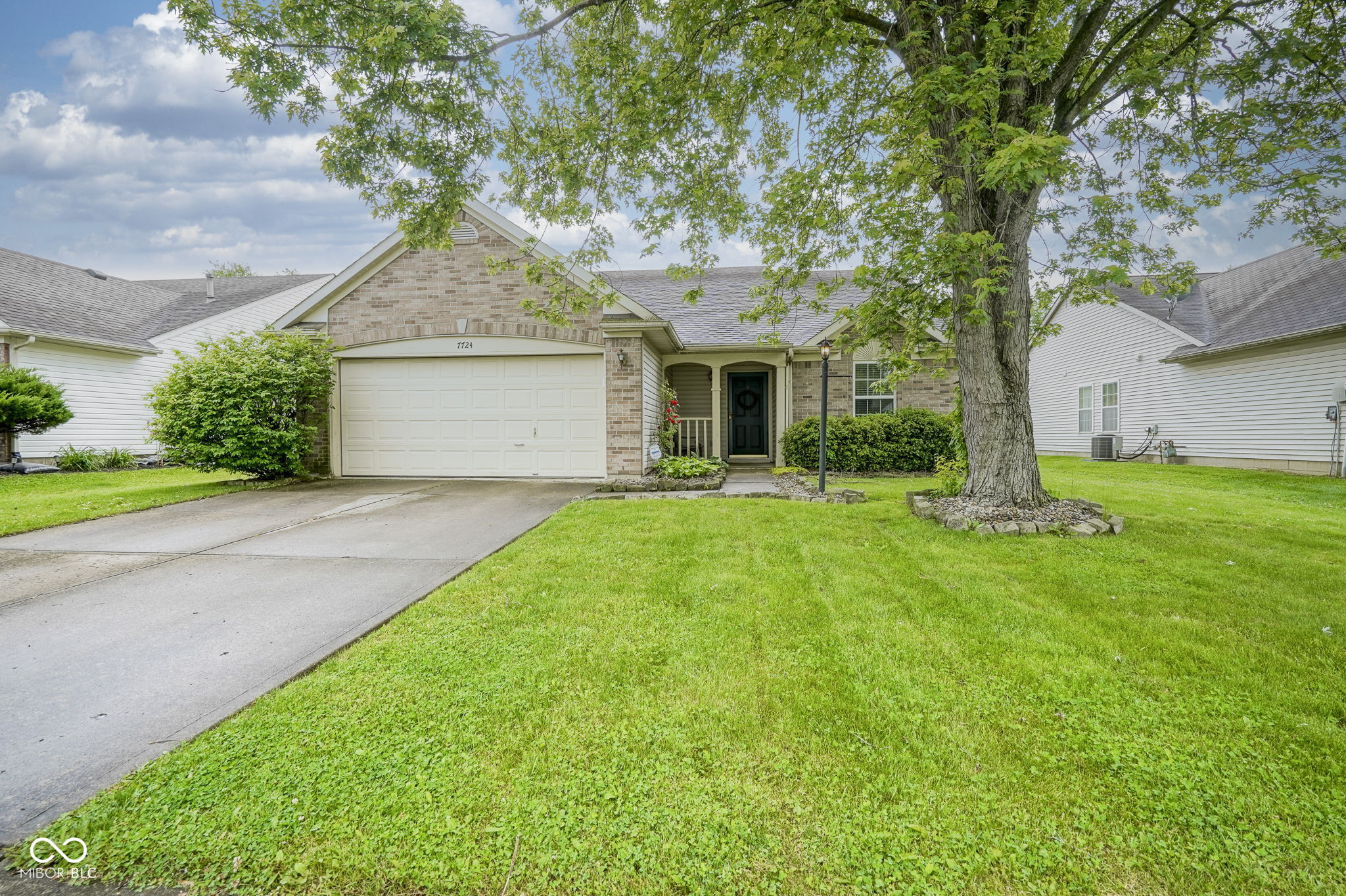 7724 Blackthorn Drive Indianapolis IN 46236