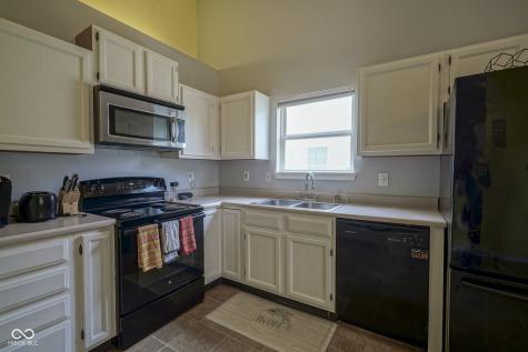 7724 Blackthorn Drive Indianapolis IN 46236