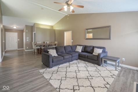 7724 Blackthorn Drive Indianapolis IN 46236