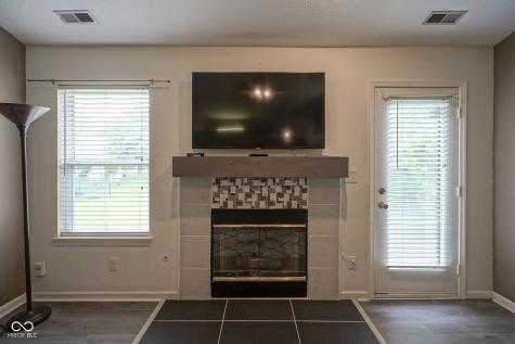 7724 Blackthorn Drive Indianapolis IN 46236