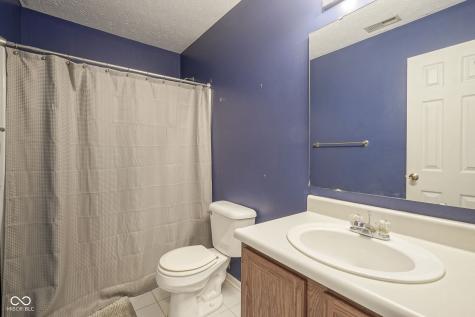 7724 Blackthorn Drive Indianapolis IN 46236