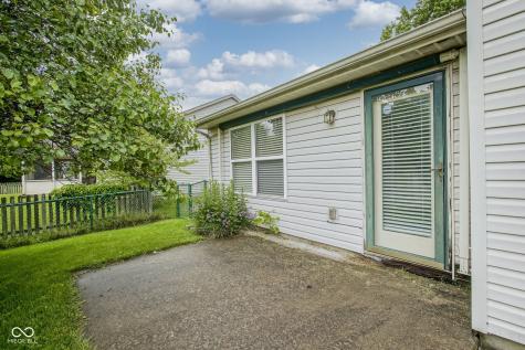 7724 Blackthorn Drive Indianapolis IN 46236