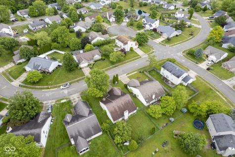 7724 Blackthorn Drive Indianapolis IN 46236