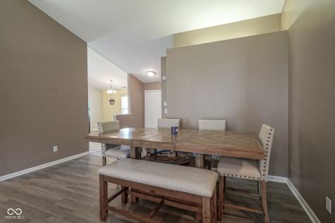 7724 Blackthorn Drive Indianapolis IN 46236