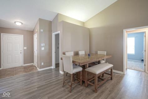 7724 Blackthorn Drive Indianapolis IN 46236
