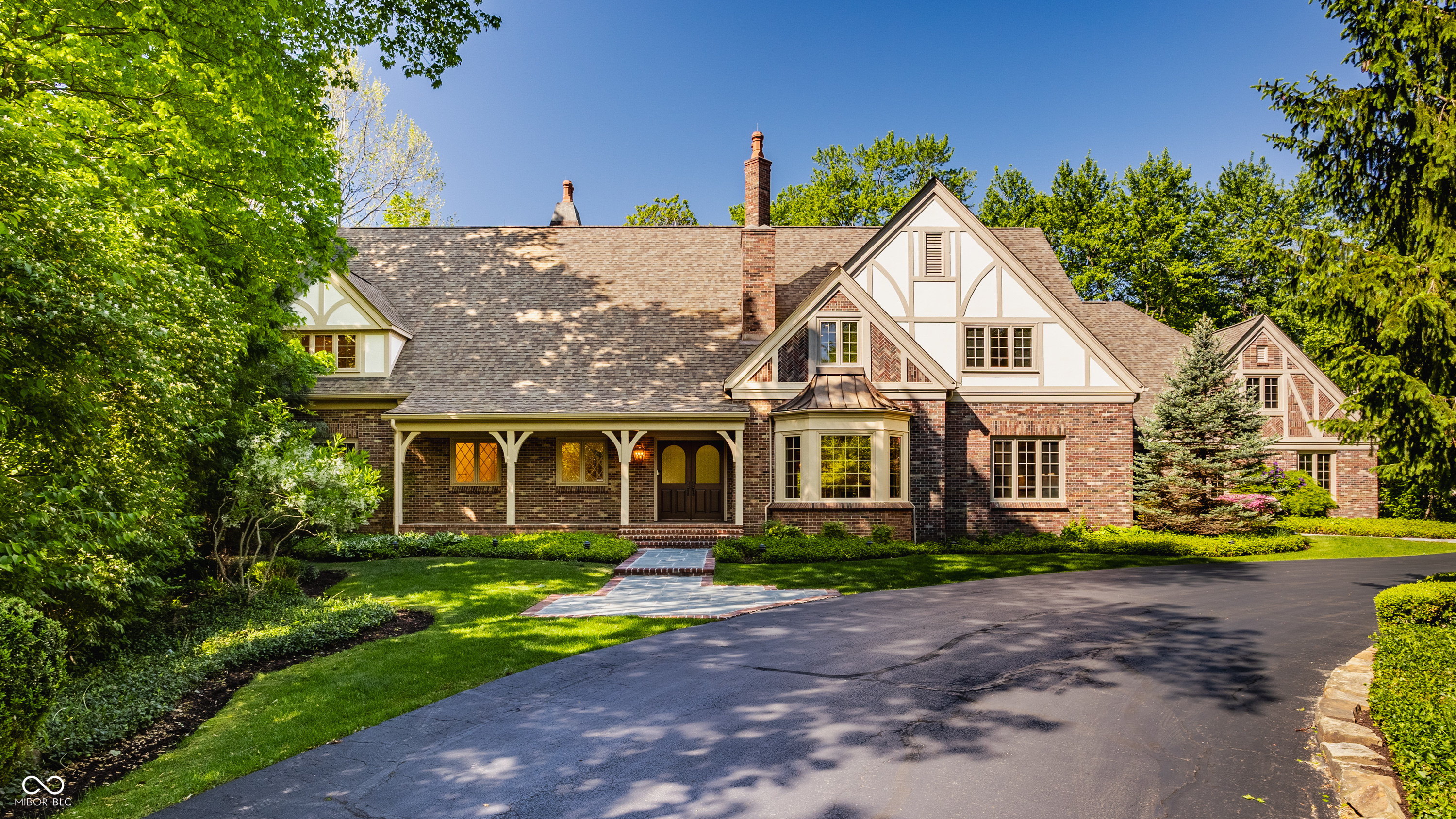 7406 Washington Boulevard Indianapolis IN 46240