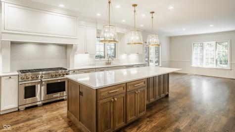 7406 Washington Boulevard Indianapolis IN 46240