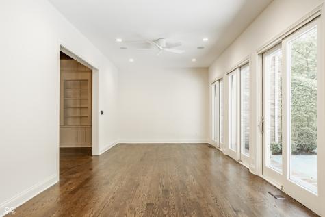 7406 Washington Boulevard Indianapolis IN 46240