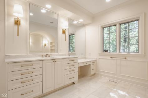 7406 Washington Boulevard Indianapolis IN 46240