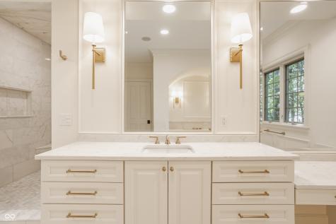7406 Washington Boulevard Indianapolis IN 46240