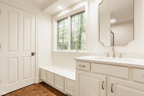 7406 Washington Boulevard Indianapolis IN 46240