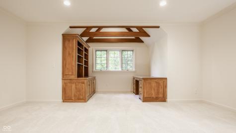 7406 Washington Boulevard Indianapolis IN 46240