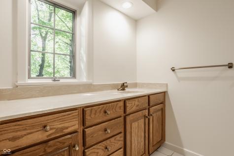 7406 Washington Boulevard Indianapolis IN 46240