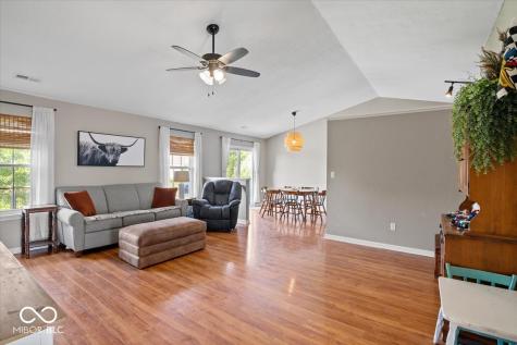 106 Kensington Court Pittsboro IN 46167