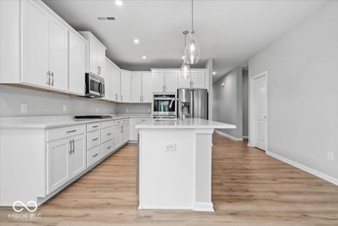 9089 Stone Trace Boulevard Avon IN 46123